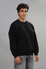 Load image into Gallery viewer, Black Oversized Sweatshirt
