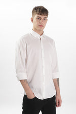 Load image into Gallery viewer, Classic White Oxford Shirt

