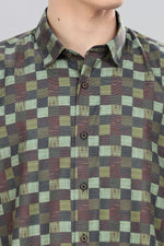 Load image into Gallery viewer, Geometric Checkered Shirt
