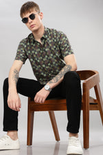 Load image into Gallery viewer, Geometric Checkered Shirt
